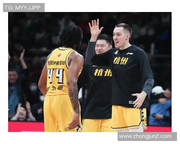 赛后分析：杭州篮球队与广州篮球队实力对比及比赛亮点总结
